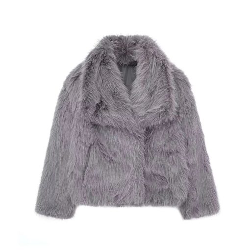 Chic Fur - Image 9